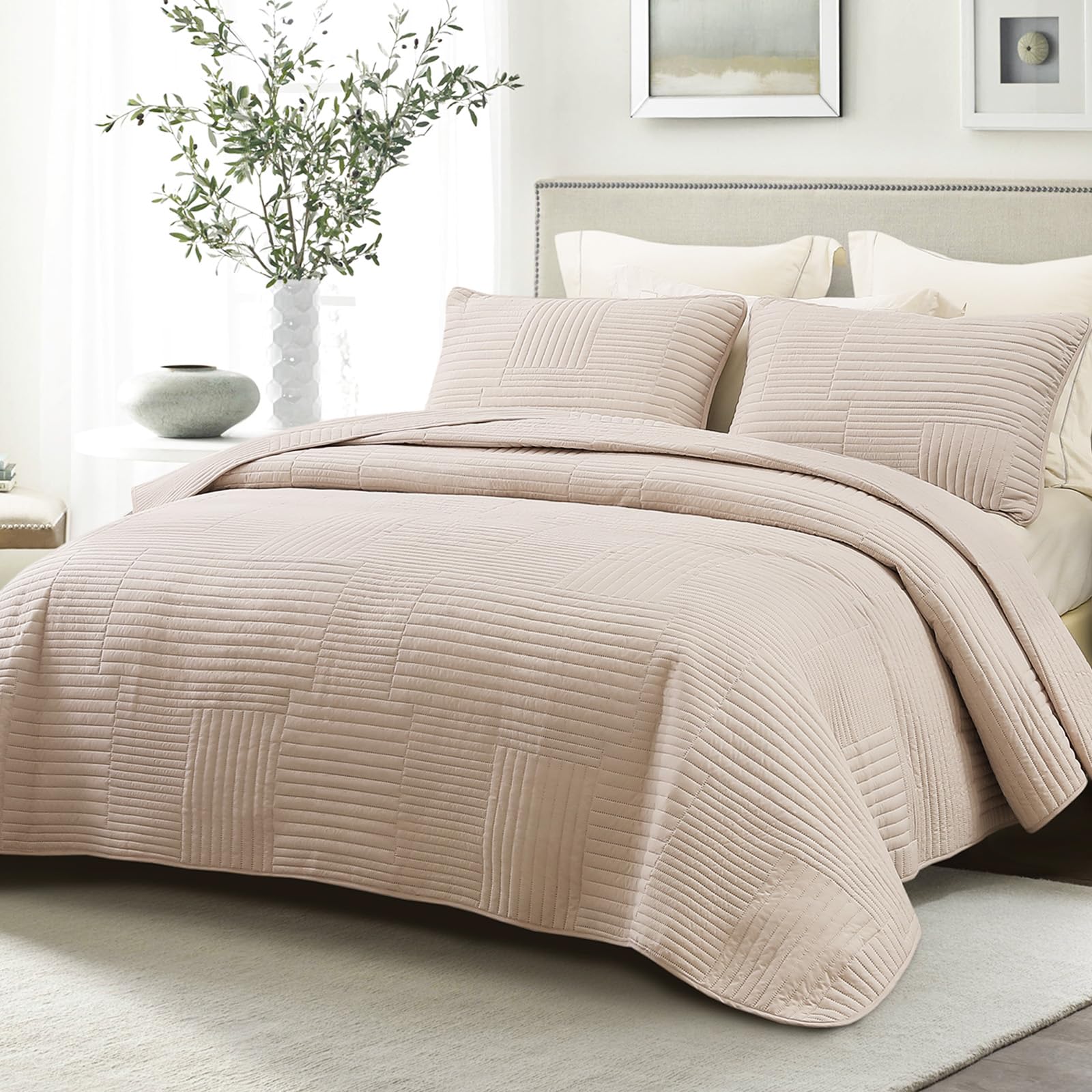 Whale Flotilla Ultra Soft King Quilt Bedding Set, Lightweight Fall Brich Beige Quilts Bedspreads Oversized, Ultrasonic Geometric